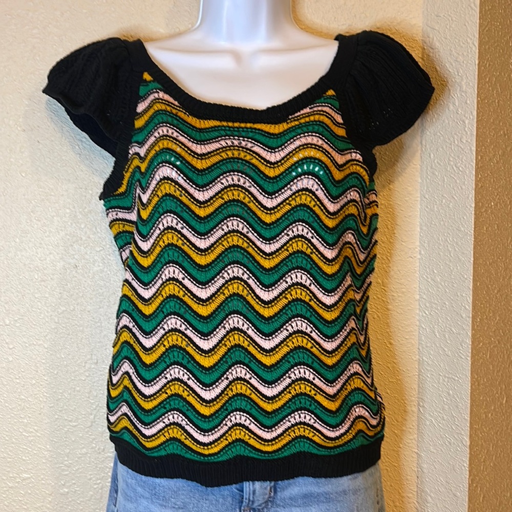 EUC- Kaily K- Crochet Sweater With Capped Sleeves- Size Medium